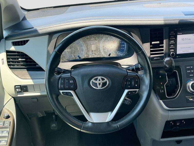 2020 Toyota Sienna
