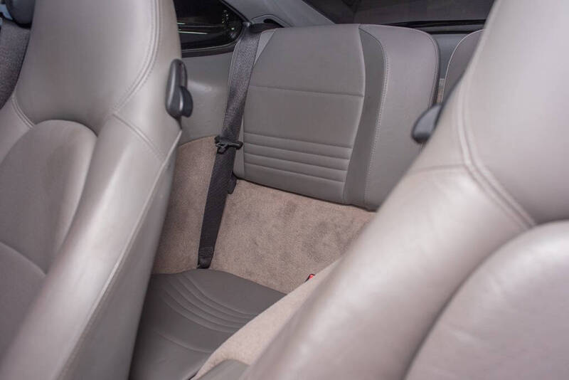 2004 Porsche 911 Carrera