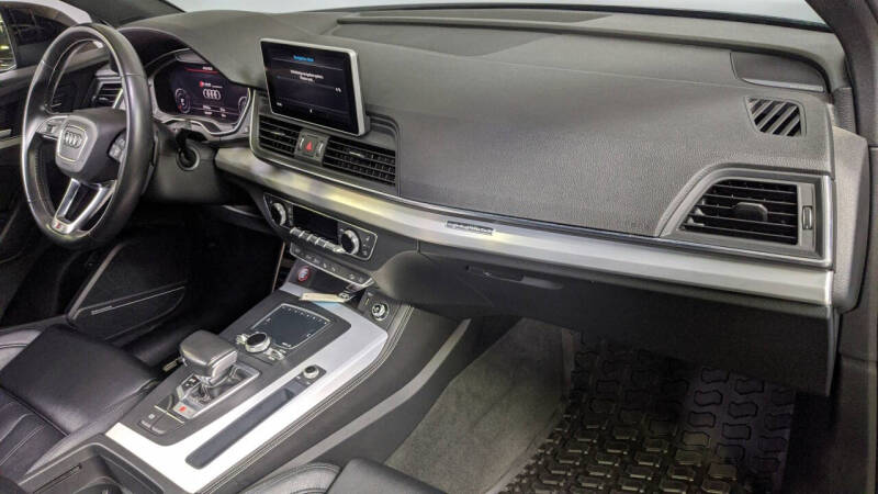 2019 Audi SQ5 3.0T quattro Prestige