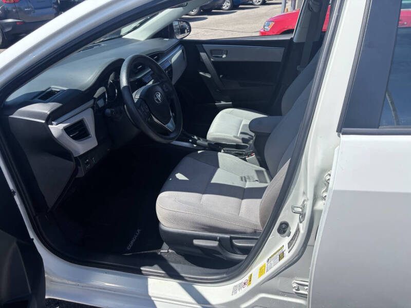 2014 Toyota Corolla LE