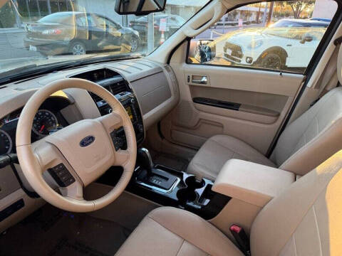 2010 Ford Escape Limited