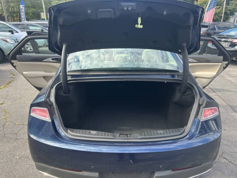 2017 Lincoln MKZ Select