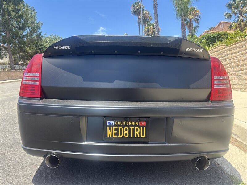 2006 Chrysler 300 SRT-8