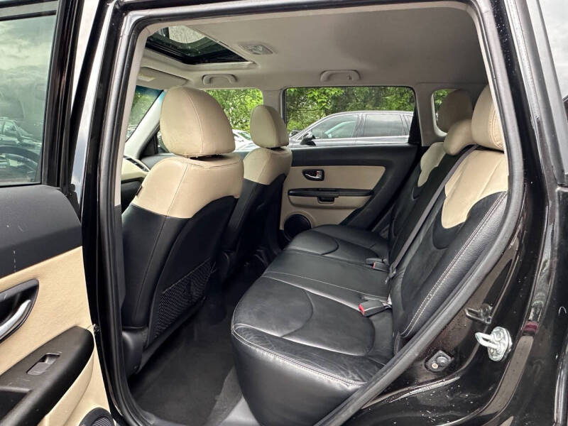 2013 Kia Soul +