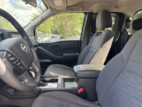 2023 Nissan Frontier S