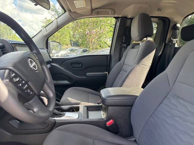 2023 Nissan Frontier S