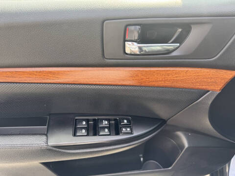 2013 Subaru Outback 2.5i Limited