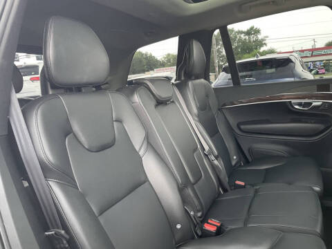 2019 Volvo XC90 T5 Momentum