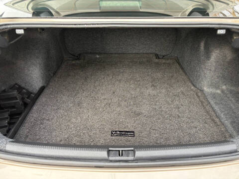 2015 Volkswagen Passat 1.8T Limited Edition