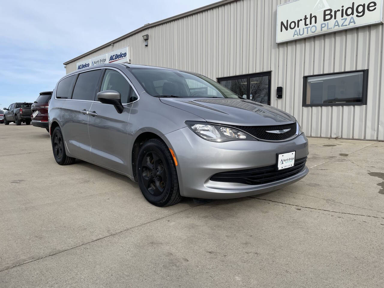 2017 Chrysler Pacifica LX