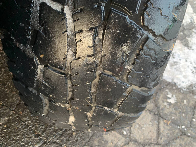 2004 Toyota Sequoia SR5