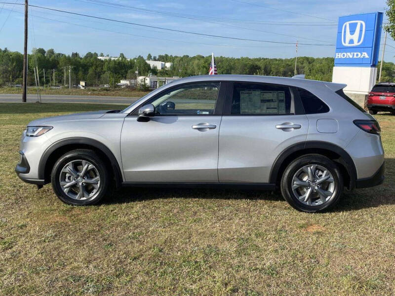2026 Honda HR-V LX