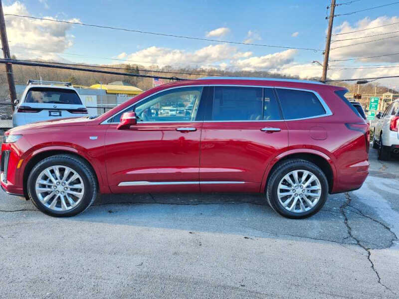 2025 Cadillac XT6 Premium Luxury