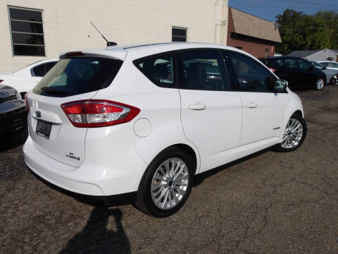 2017 Ford C-MAX Hybrid SE