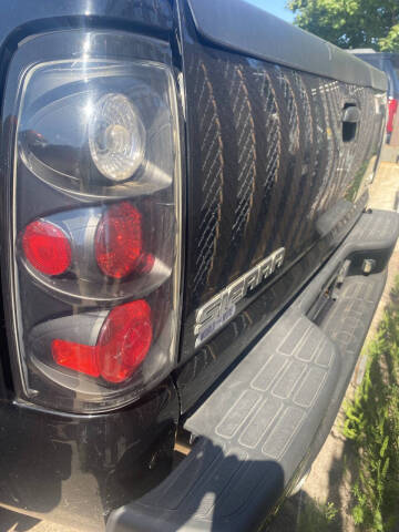 2003 GMC Sierra 1500 Denali