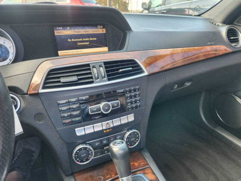 2012 Mercedes-Benz C-Class C 300 Luxury 4MATIC