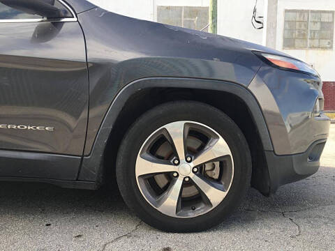 2016 Jeep Cherokee Latitude 75th Anniversary