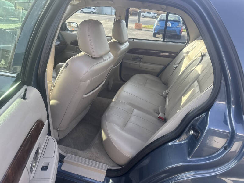 2009 Mercury Grand Marquis LS