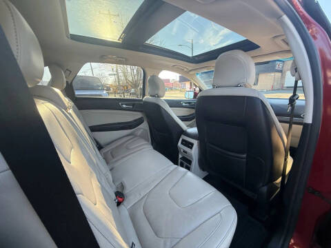 2017 Ford Edge Titanium