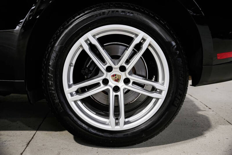 2024 Porsche Macan