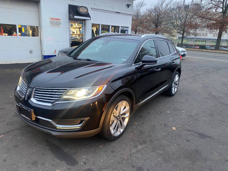 2017 Lincoln MKX Reserve's photo