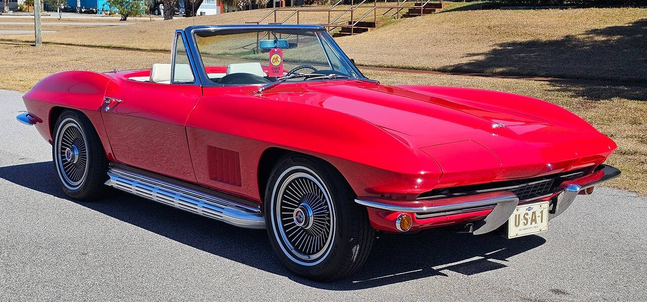 1967 Chevrolet Corvette Stingray 2