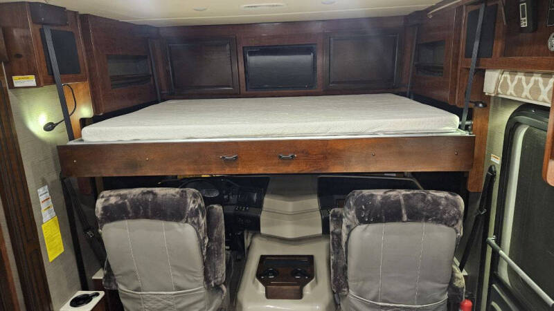 2018 Fleetwood Bounder