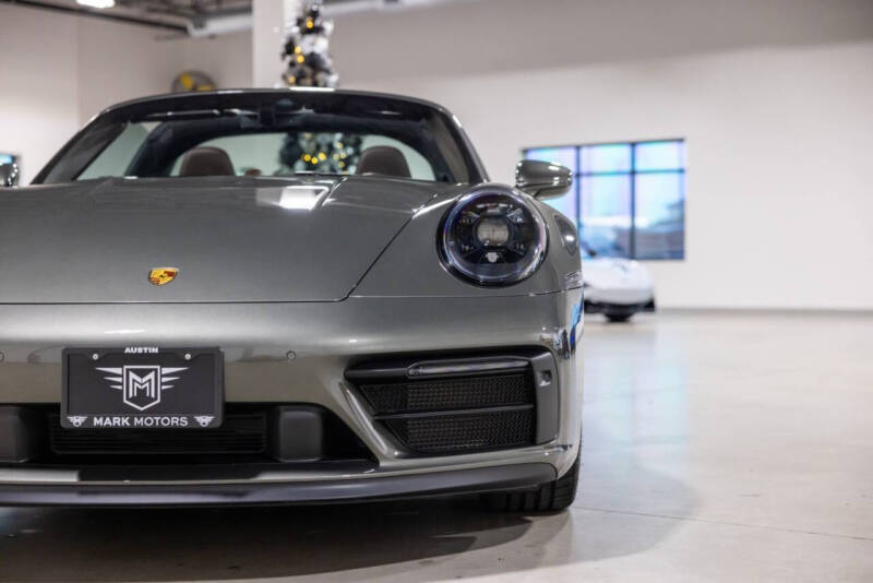 2023 Porsche 911 Targa 4 GTS