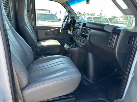 2020 Chevrolet Express 2500