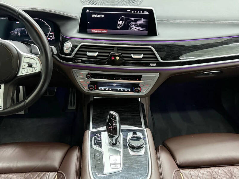 2022 BMW 7 Series 750i xDrive