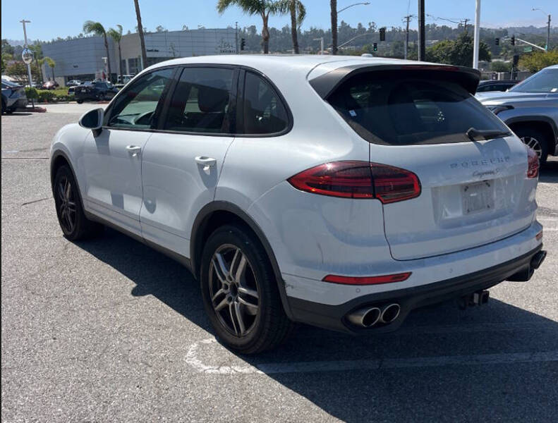2015 Porsche Cayenne S