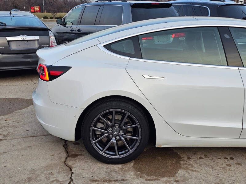 2020 Tesla Model 3 Standard Range Plus