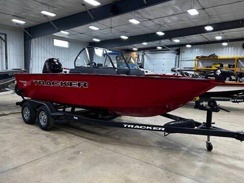 2026 Tracker Pro Guide V-175 WT