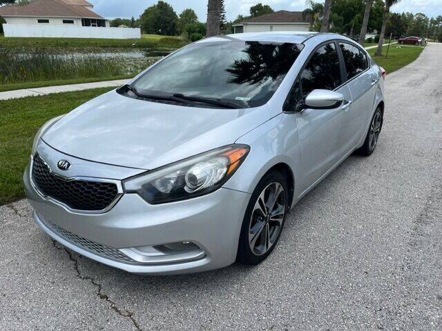 2015 Kia Forte for sale at CLEAR SKY AUTO GROUP LLC in Land O Lakes FL