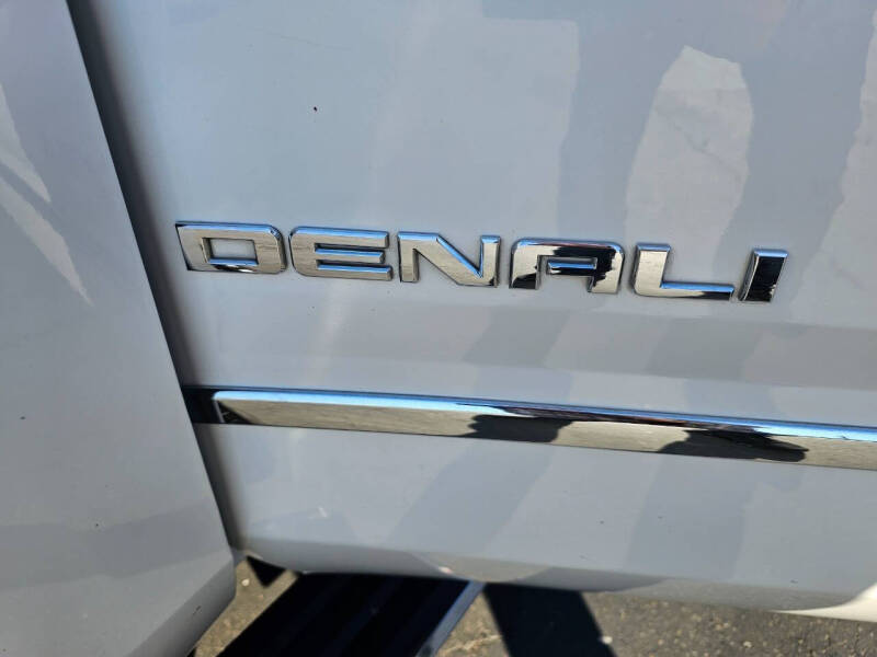 2019 GMC Yukon Denali