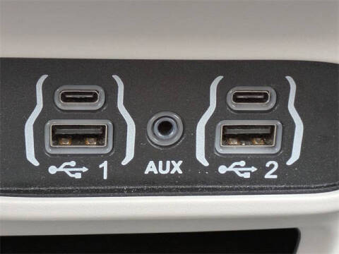 2024 Chrysler Pacifica Plug-In Hybrid Select