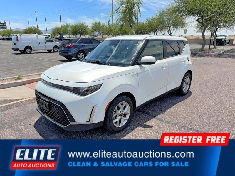 2023 Kia Soul LX