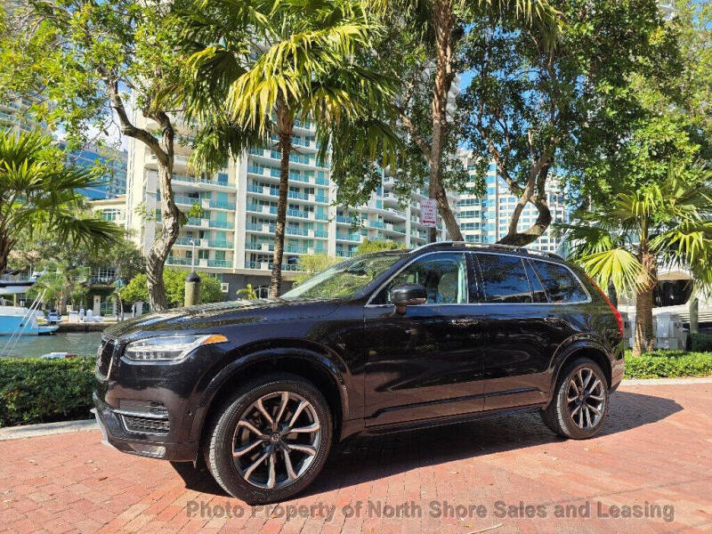 2018 Volvo XC90 T6 Momentum