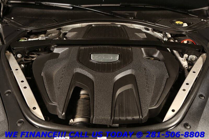 2017 Porsche Panamera