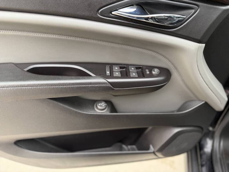 2011 Cadillac SRX Luxury Collection