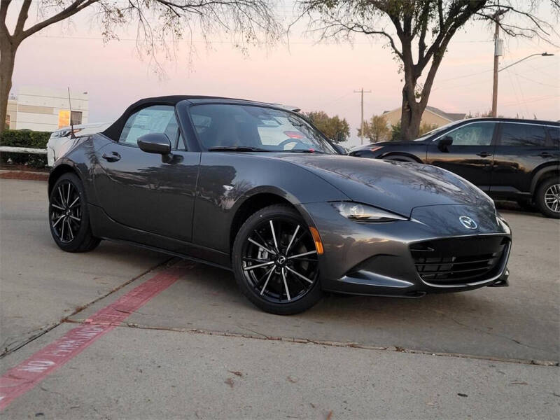 2025 Mazda MX-5 Miata Grand Touring's photo