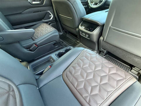 2025 Nissan Armada Platinum Reserve