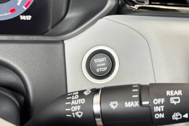 2026 Land Rover Range Rover Velar P250 Dynamic SE