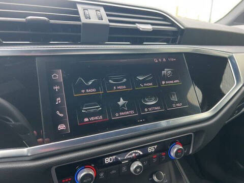 2025 Audi Q3 quattro S line Premium 45 TFSI