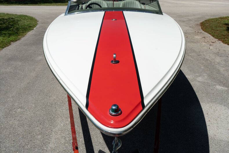 1994 Donzi Marine Classic 22