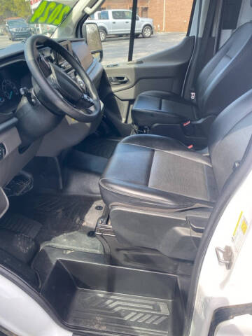 2024 Ford Transit 250