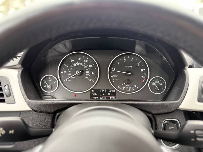 2016 BMW 3 Series 320i