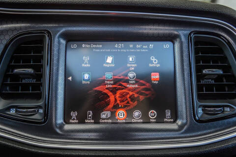 2015 Dodge Challenger SXT Plus