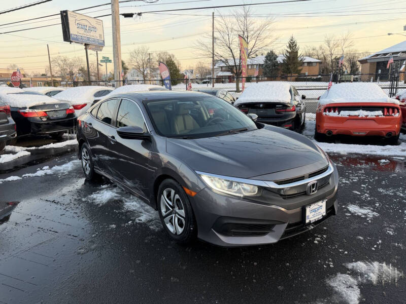 2018 Honda Civic LX's photo