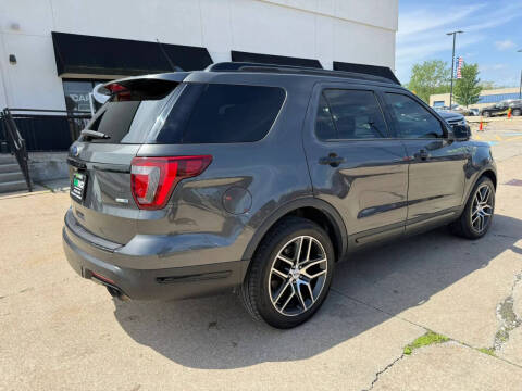 2018 Ford Explorer Sport